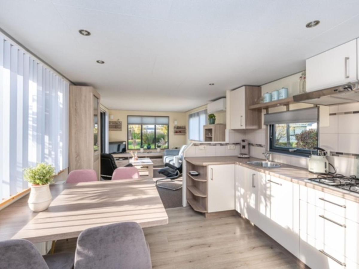 Chalet Sea Rocks With View And Garden Goedereede エクステリア 写真